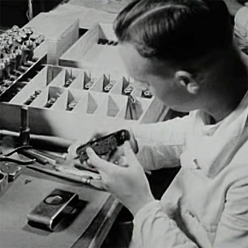 Die Leica Geschichte (Film von Dorothee Kaden)